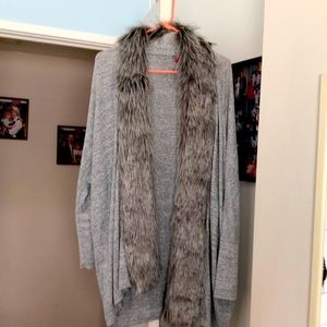 Sweater/coat,faux fur